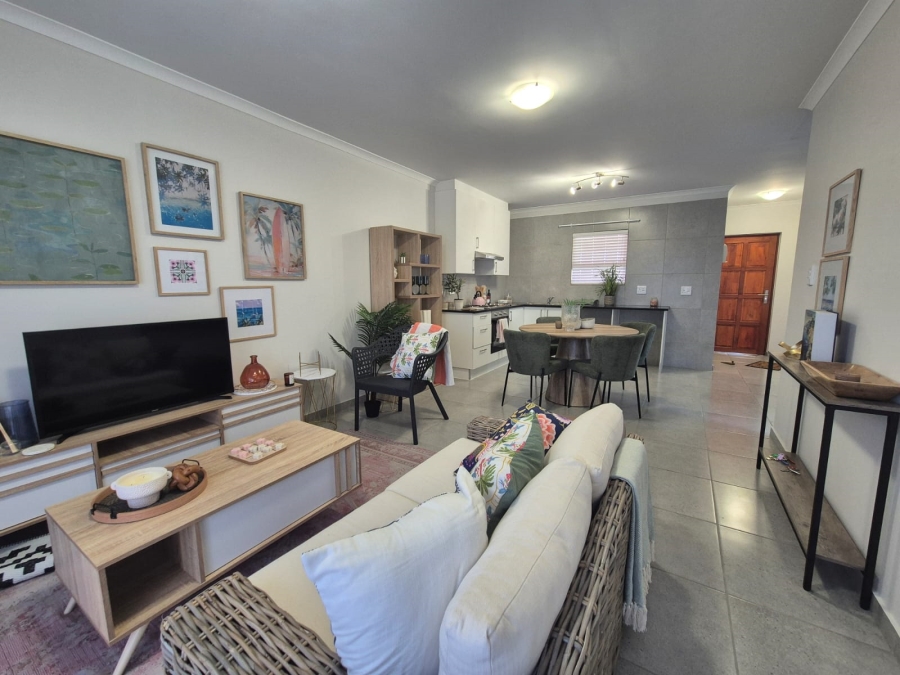 To Let 3 Bedroom Property for Rent in Stellendale Western Cape